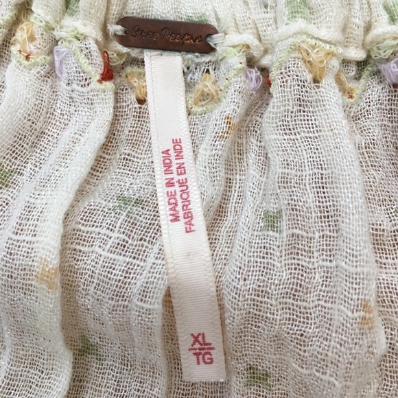 Free People Boho Talia Bell Sleeve Cream Embroidered Peasant Blouse Top - Picture 9 of 16